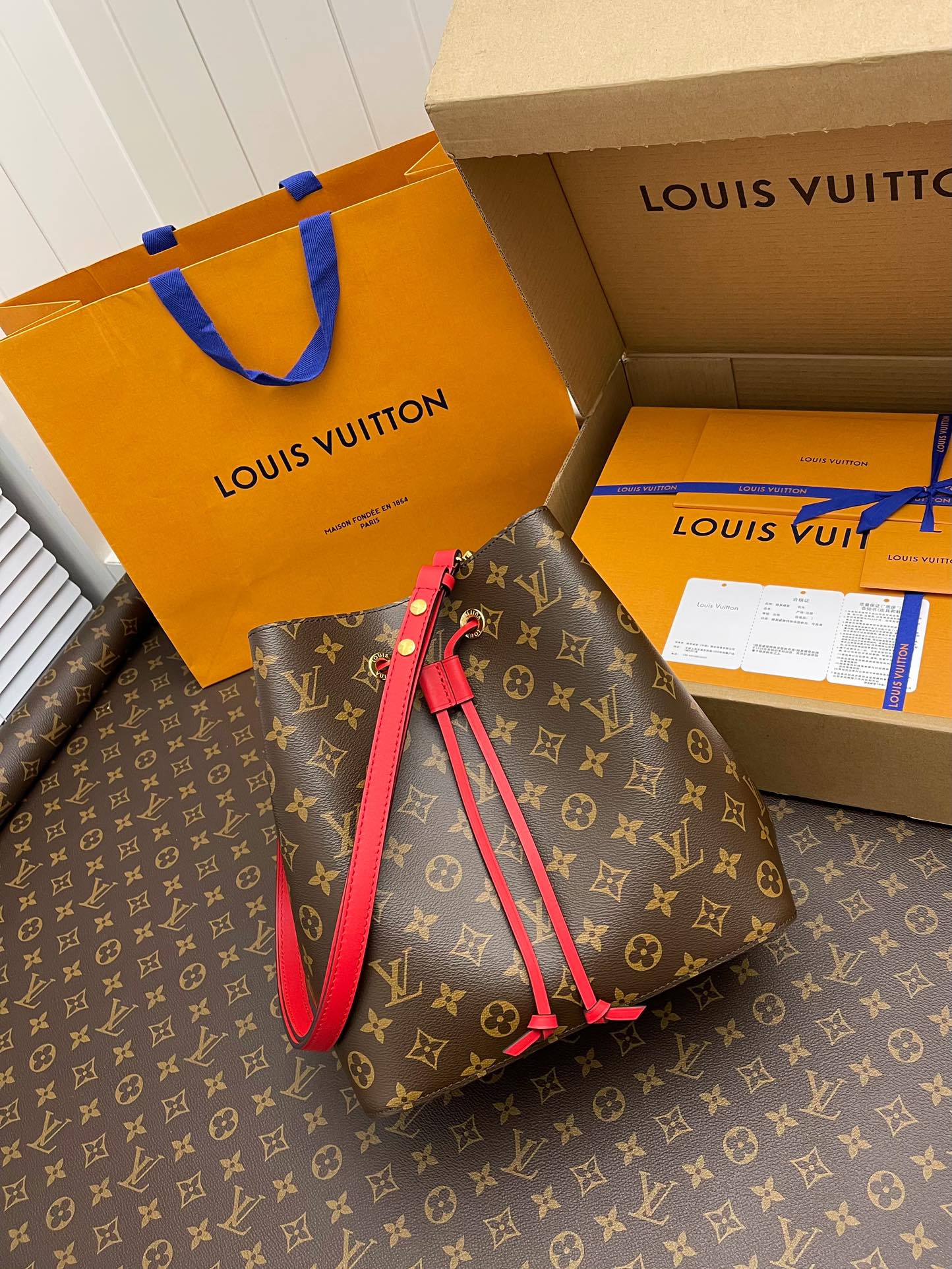 LV Bucket Bags